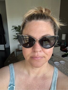 Cat-Eye Black/Gold Fashion Sunglasses